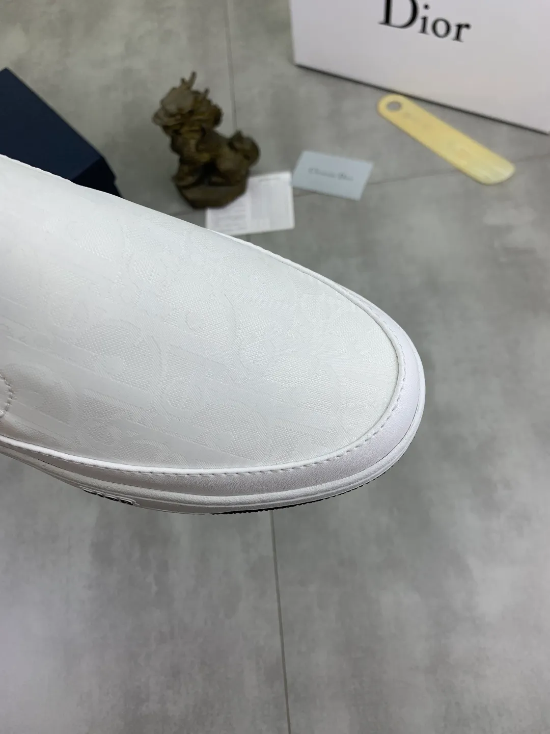 Men's Men's Shoes💰P400💰[New Style]🆘[Dior] 2025 Dior Original Lace-up Low-top Men's Shoes Classic casual shoes 🔥This model is the official flagship model with high quality and made by famous original designers. It is made of high-quality cowhide with original materials➕Comfortable and breathable mesh lining➕Pigskin insole. The perfect last shape and generous and fashionable design have attracted many consumers. Suitable for drivers to drive🚗. What you want is the highest quality in the market. Color: 4️⃣Color code number: 38--44 (45 customized)
